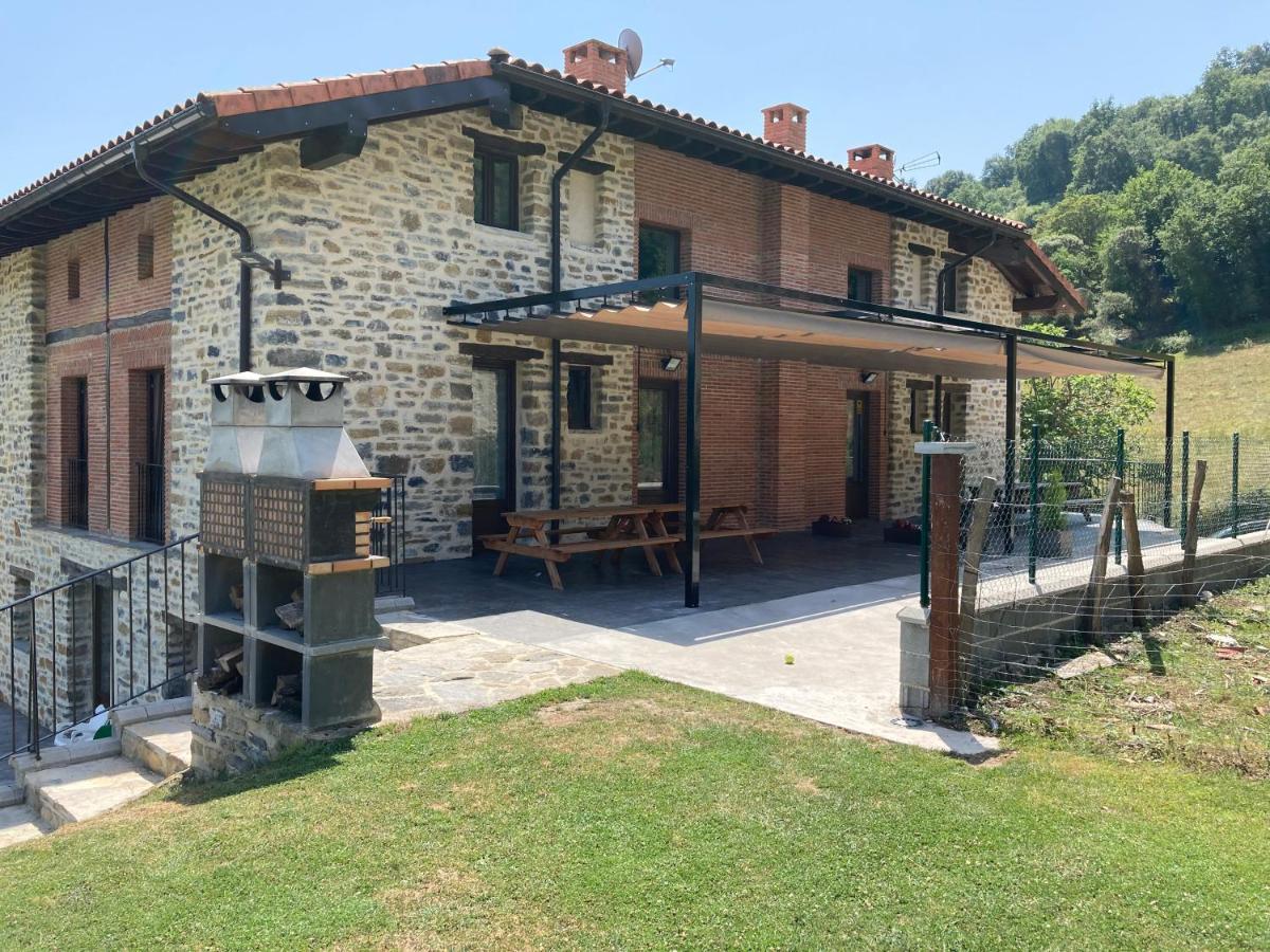 Etxeartzi Villa Arciniega Buitenkant foto