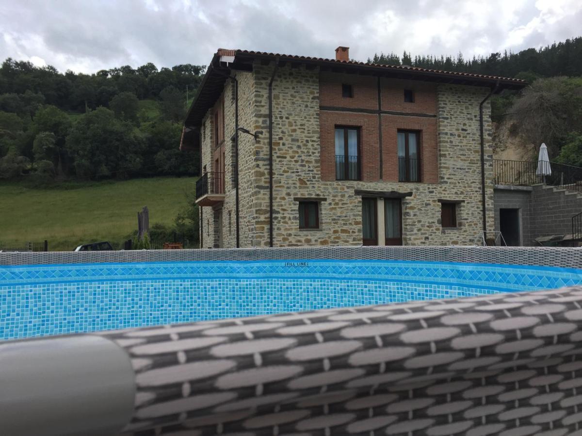 Etxeartzi Villa Arciniega Buitenkant foto